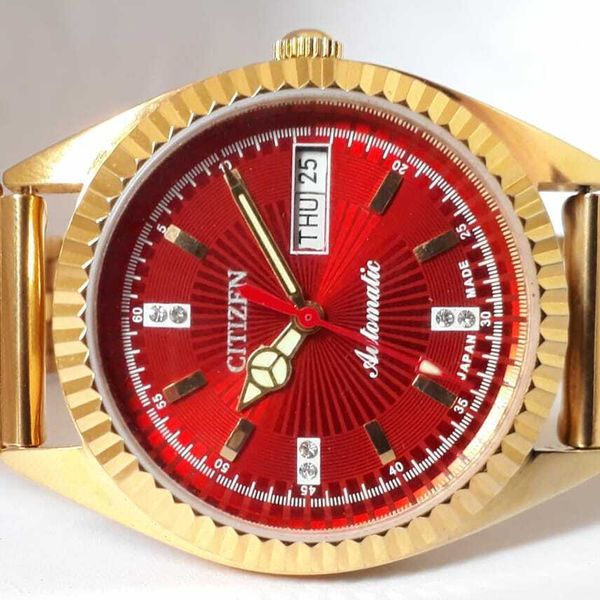 Citizen Sports Automatic Refurbished Watch Vintage Style Reliable Japanese Movement