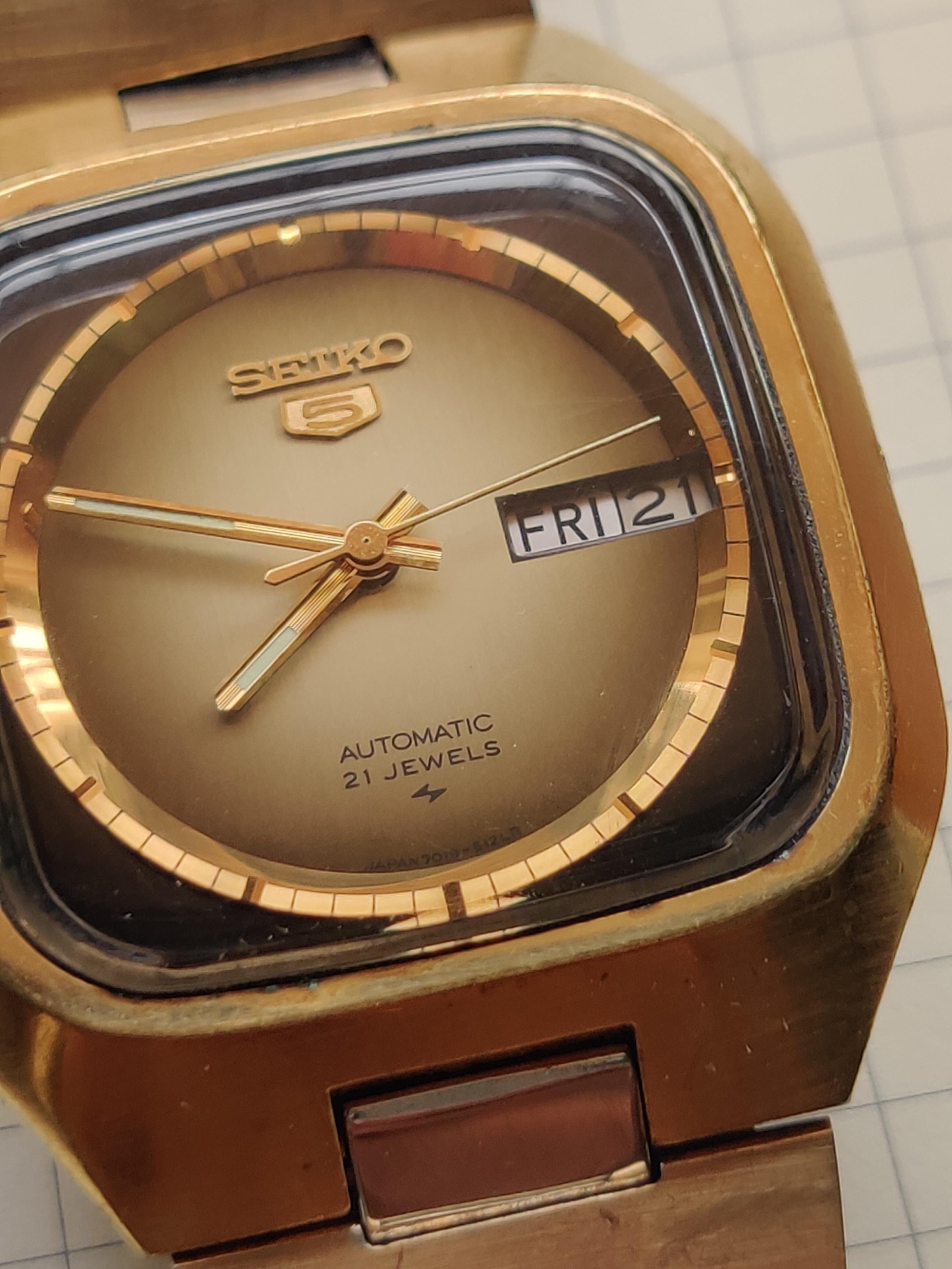 WTS] Vintage //RARE// Seiko 5 JDM 1976 /7019-5090/ GOLD Square 