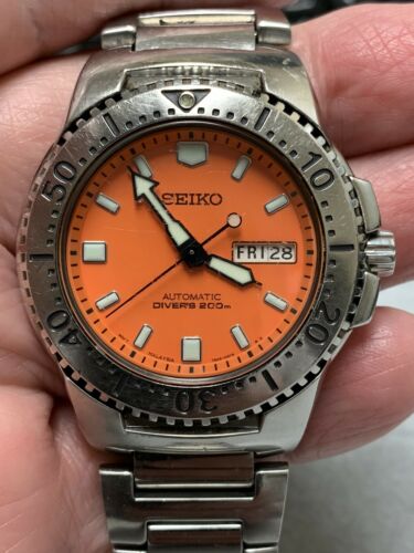 Seiko automatic diver 200m clearance orange