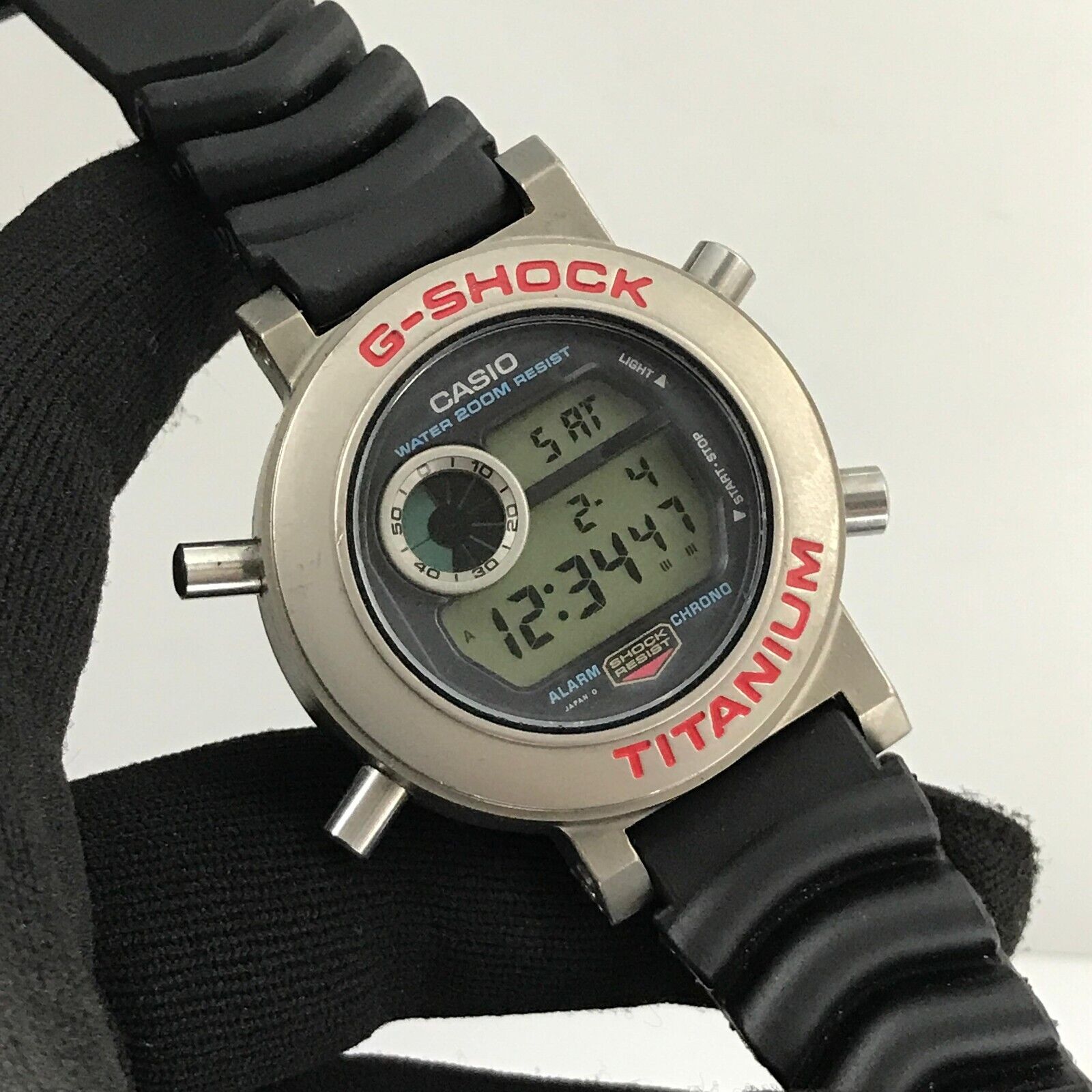 Vintage Casio DW-8200 G-Shock Frogman 200 M Titanium 1990s