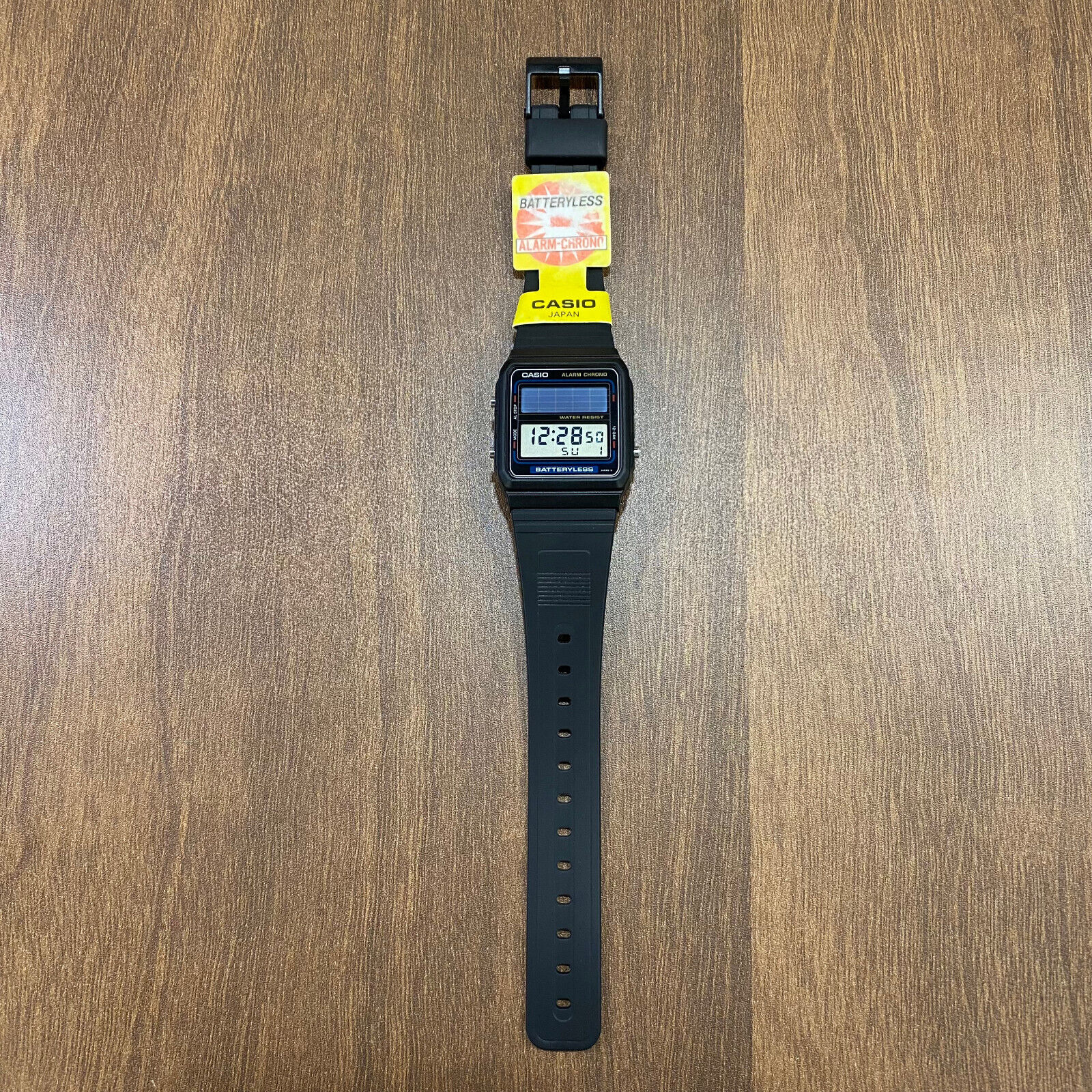 Casio FB-90W-1 Rare Vintage Batteryless Solar Lcd Digital Watch