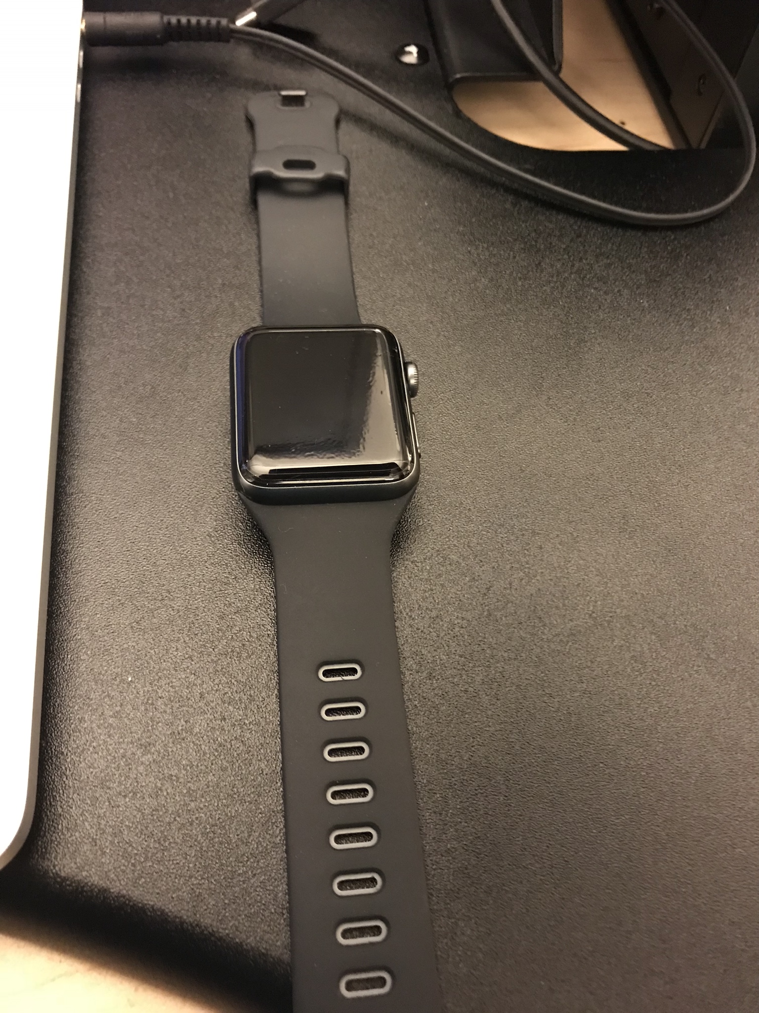 WTS] Apple Series 2 Nike+ 42mm watch | WatchCharts