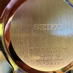Seiko Vintage Quartz Men's Watch 7n42-0FC0 100m Black Dial DATE Stainless  Steel | WatchCharts