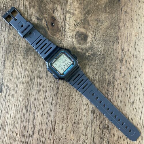 ビンテージ カシオ W-520U ワールドタイム 腕時計 日本製 1987年 Vintage Casio W-520U World Time Watch Made in Japan 1987 | eBay