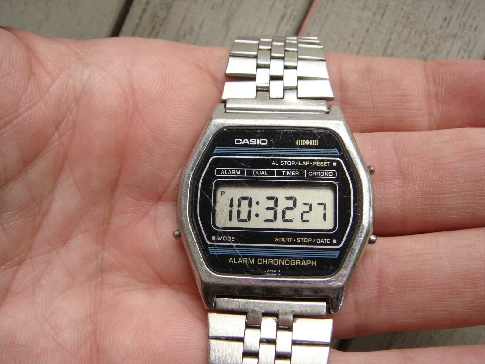 Vintage 1980 Digital Watch CASIO SA-50 module 145 Super