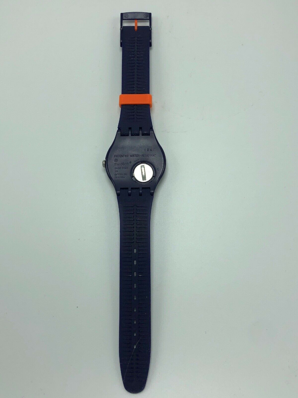 swatch v8 sr1130sw