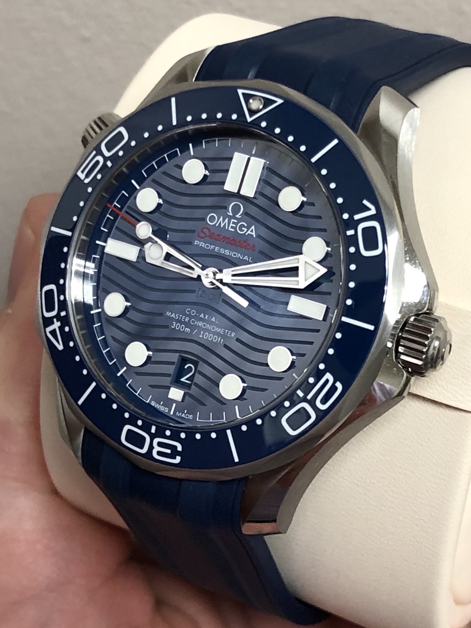 2019 omega seamaster