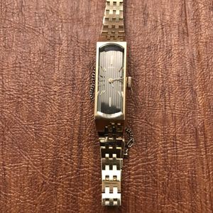 Seiko Vintage Mechanical Rectangular Case Watch Case#1520-367A Gold Tone |  WatchCharts