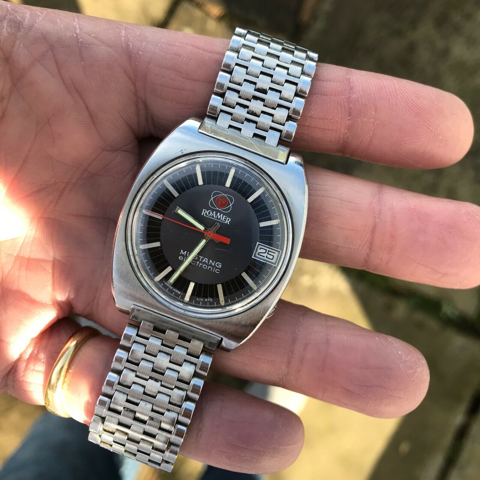 ROAMER MUSTANG electronic メンズ電子腕時計 ジャンク Stunning vintage 1970's Roamer Mustang Electronic two tone grey