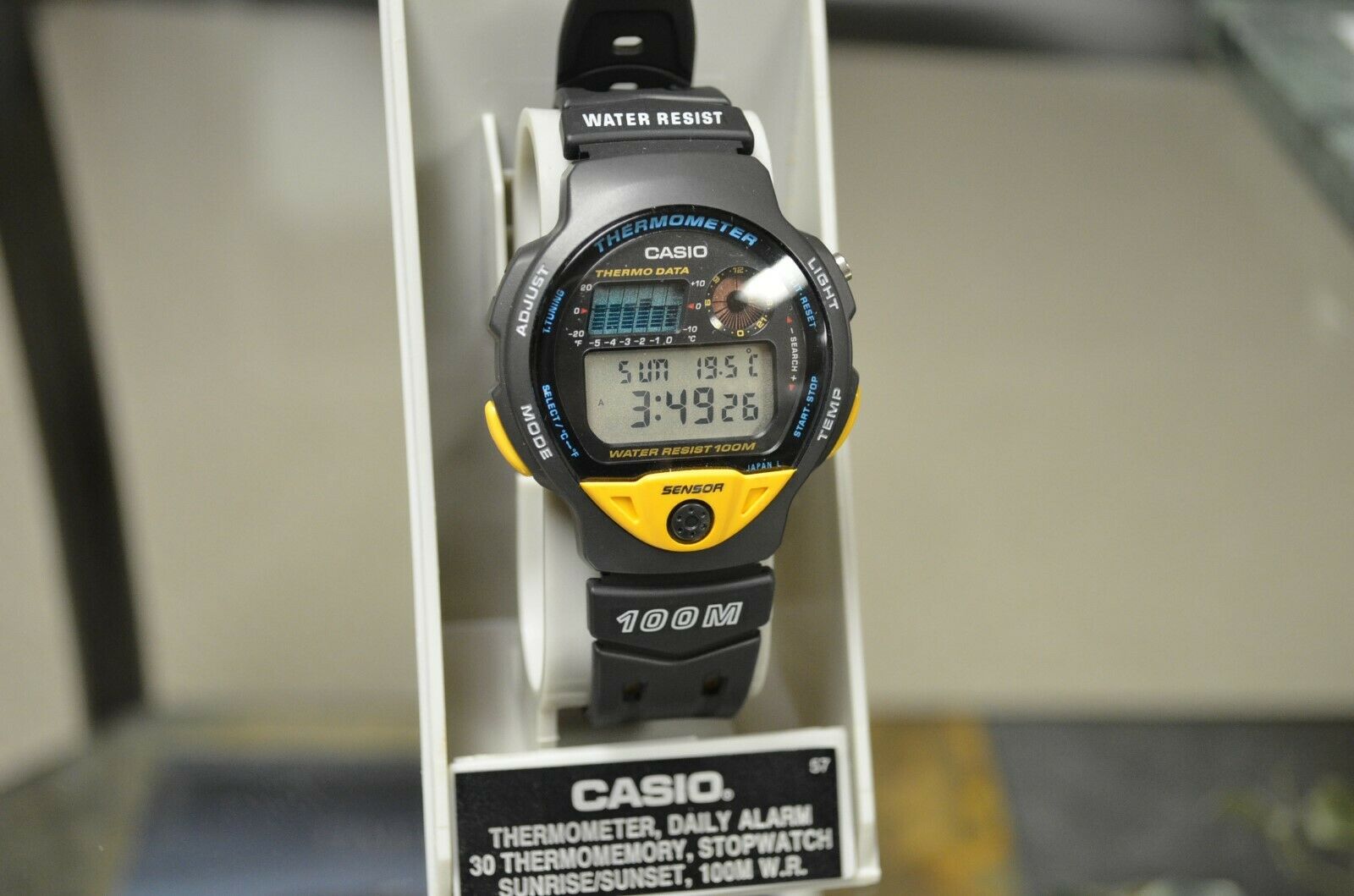 casio thermometer watch