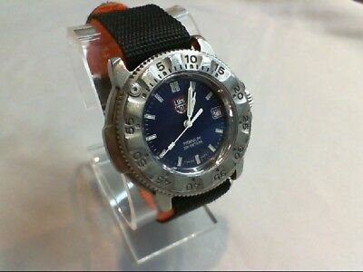 Luminox sale 40mm watch