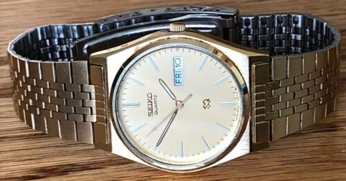 Vintage Seiko SQ watch mens 8C23 6040 Working Adjust Band New