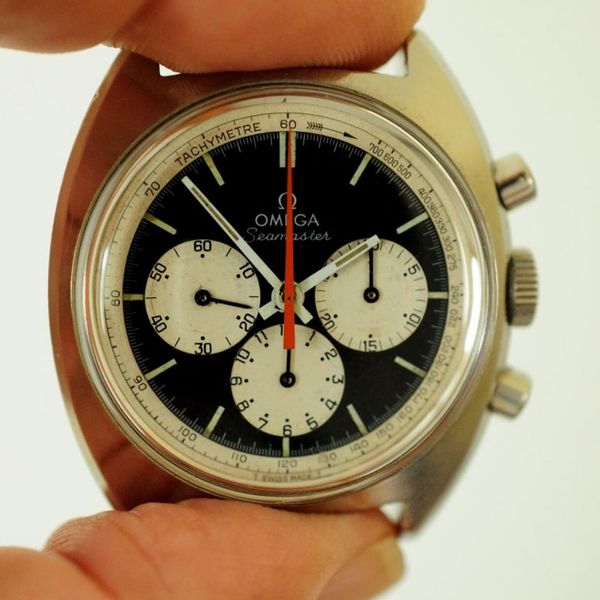 SOLD Omega Seamaster 145.016-68 Reverse Panda $1750 US | WatchCharts ...