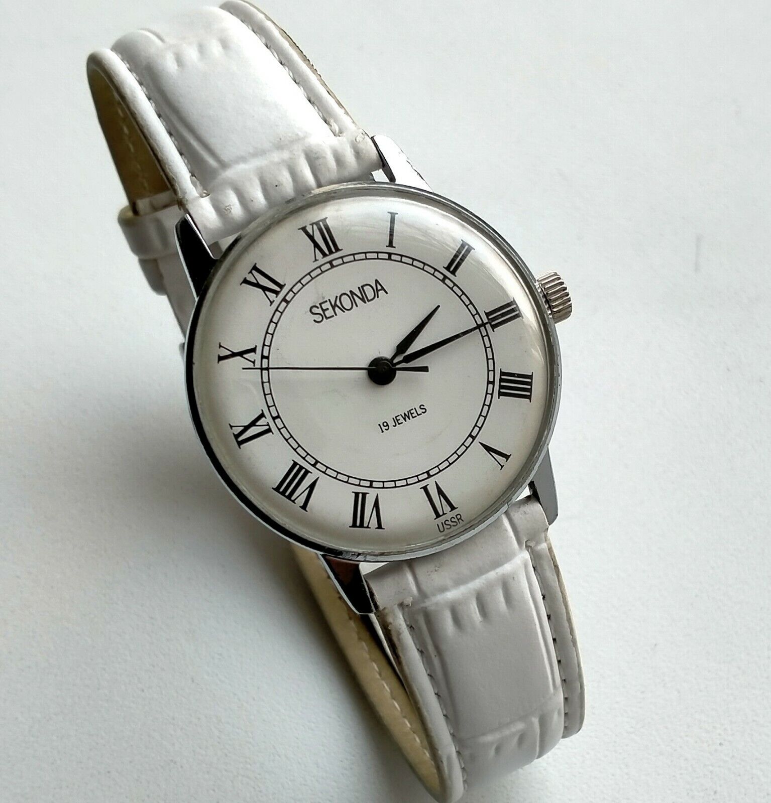 1980s best sale sekonda watches