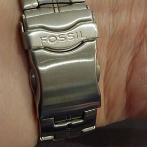 FOSSIL ストーン装飾 デジタル腕時計 9d5d3d90-2c0b-43e5-bb78-