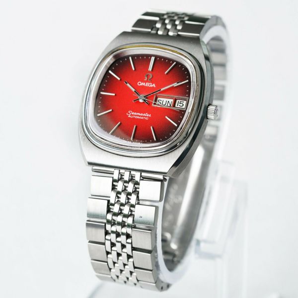 Vintage Omega Seamaster 166.0211 Automatic Red TV Dial Watch 1020
