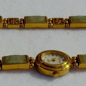 Vintage Gem Time Gold Filled Women’s Bracelet & Watch Set With Jade Stones. Vintage Gold and Jade Watch - Etsy main image 4