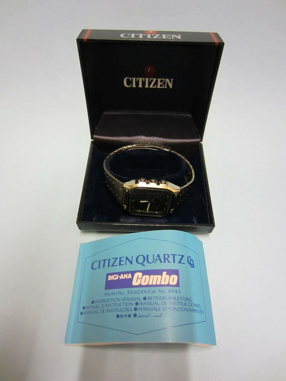 Vintage CITIZEN DIGI-ANA COMBO (Robot Face) Watch 30-02XX