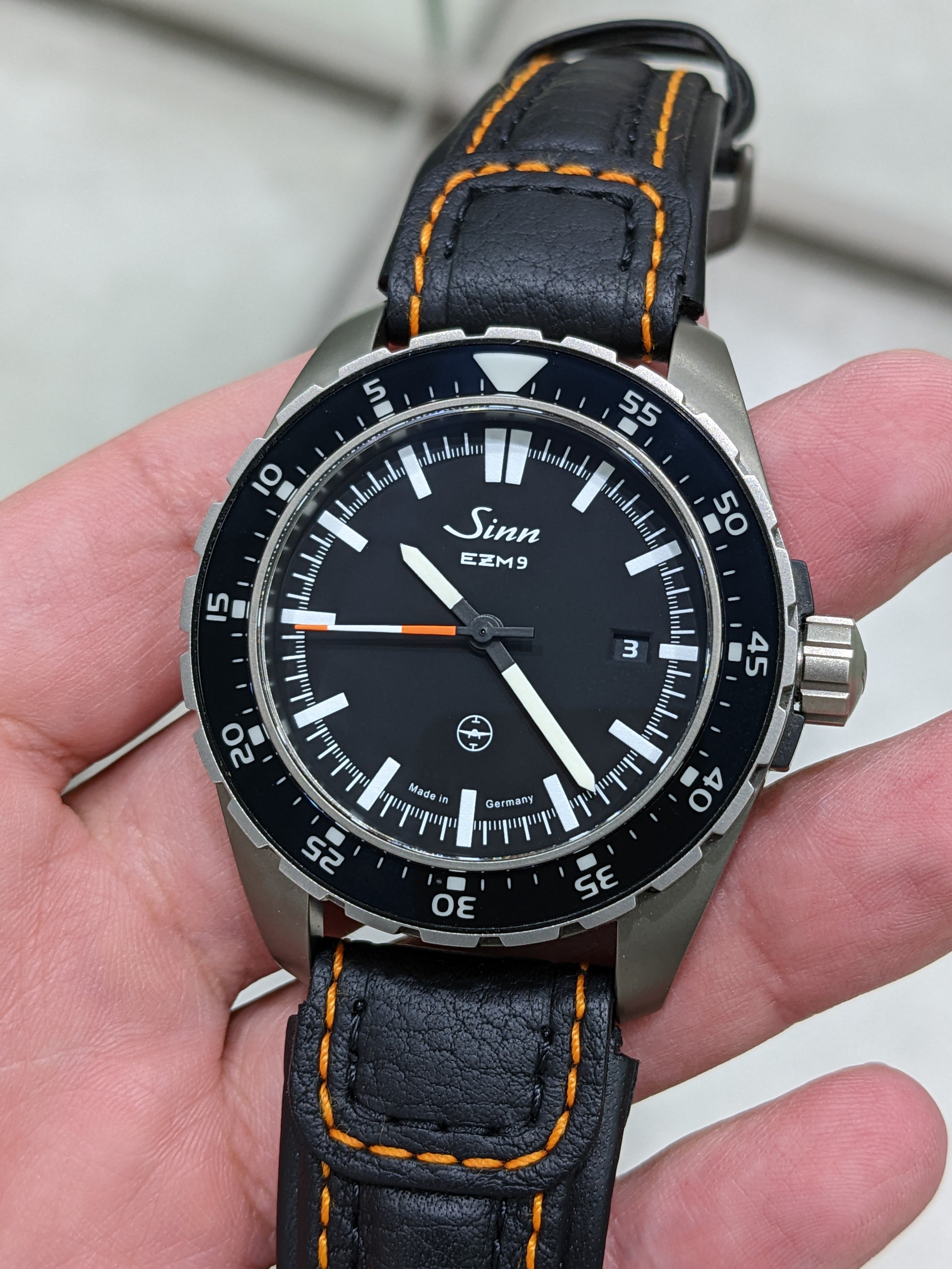 Sinn on sale ezm 9