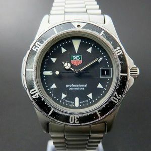 TAG HEUER Men's 973.013F Professional 2000 Quartz Watch Black Dial