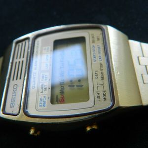 Rare Vintage Seiko A158-5000 Digital Watch Japan Gold