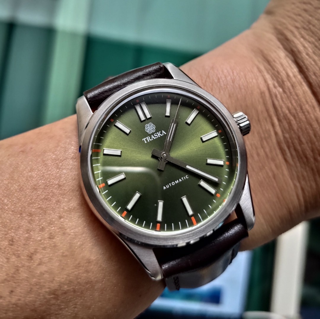 豊富なギフト 36.5mm Retail $800 Traska Commuter v2 Woodland Green, Miyota フェイスクリーム