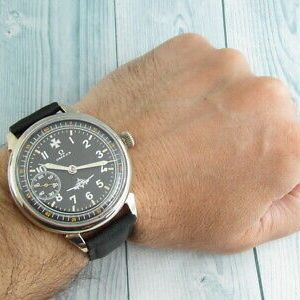 omega laco aviator