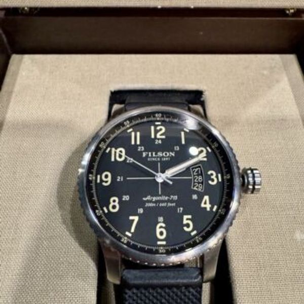 Filson Mackinaw Field Watch, Shinola Argonite 715, 43mm Stainless Steel ...
