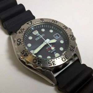 SEIKO PROSPEX V145-0AH0 チタニウムソーラーダイバーズ Seiko Prospex SBCB007 Black V145-0AH0 Solar Scuba 200m