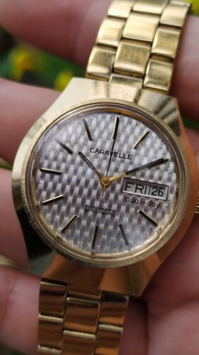 Caravelle hot sale n9 watch