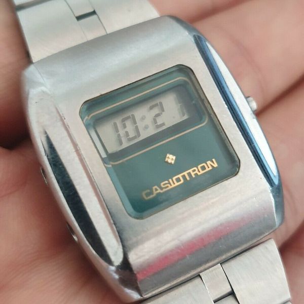 Vintage Rare Casio Casiotron 06-501 Japan Lady LCD Collectible