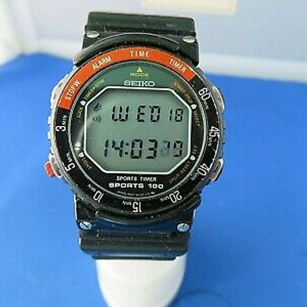 Seiko A827-6029 Sports Timer Sports 100 digital LCD quartz MEN'S Watch. |  WatchCharts