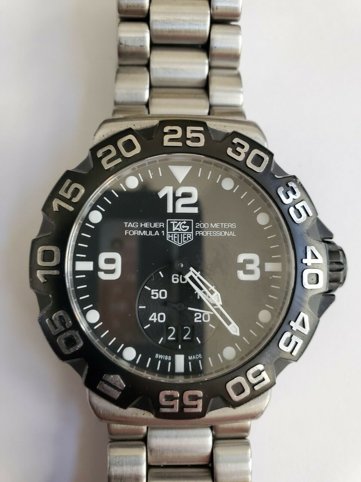 TAG Heuer Formula 1 Big Date 44 WAH1010