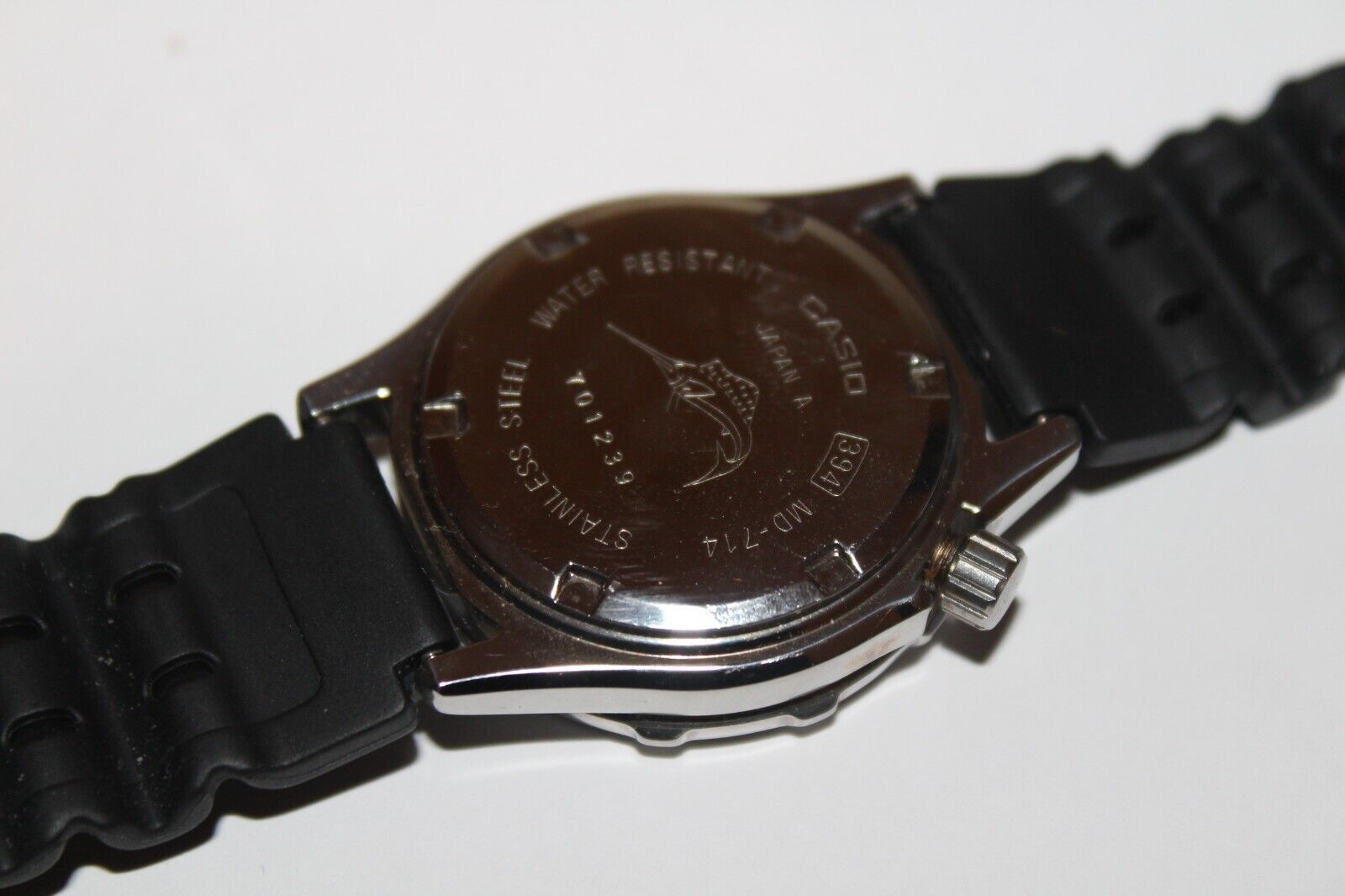 VINTAGE CASIO MD-714, SPORT, DIVER,200 m ,NOS,MENS,JAPAN 