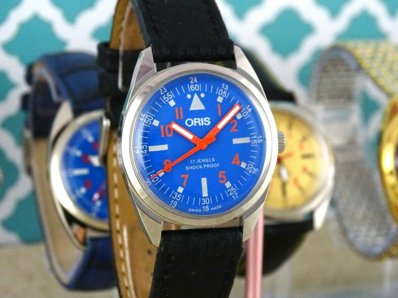 VINTAGE ORIS Men s Watch. Hand Winding Blue Orange W Dial