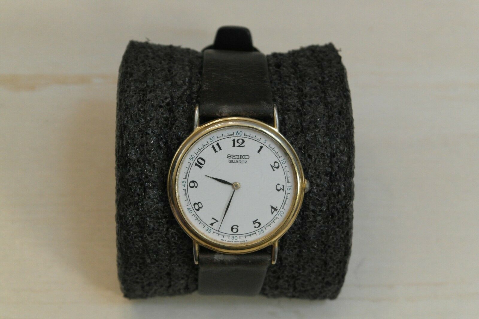 Vintage Seiko 7N00-8A00 Analog Quartz Watch | WatchCharts Marketplace