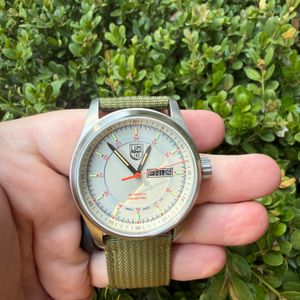 Luminox Recon series8800RECON | WatchCharts Marketplace
