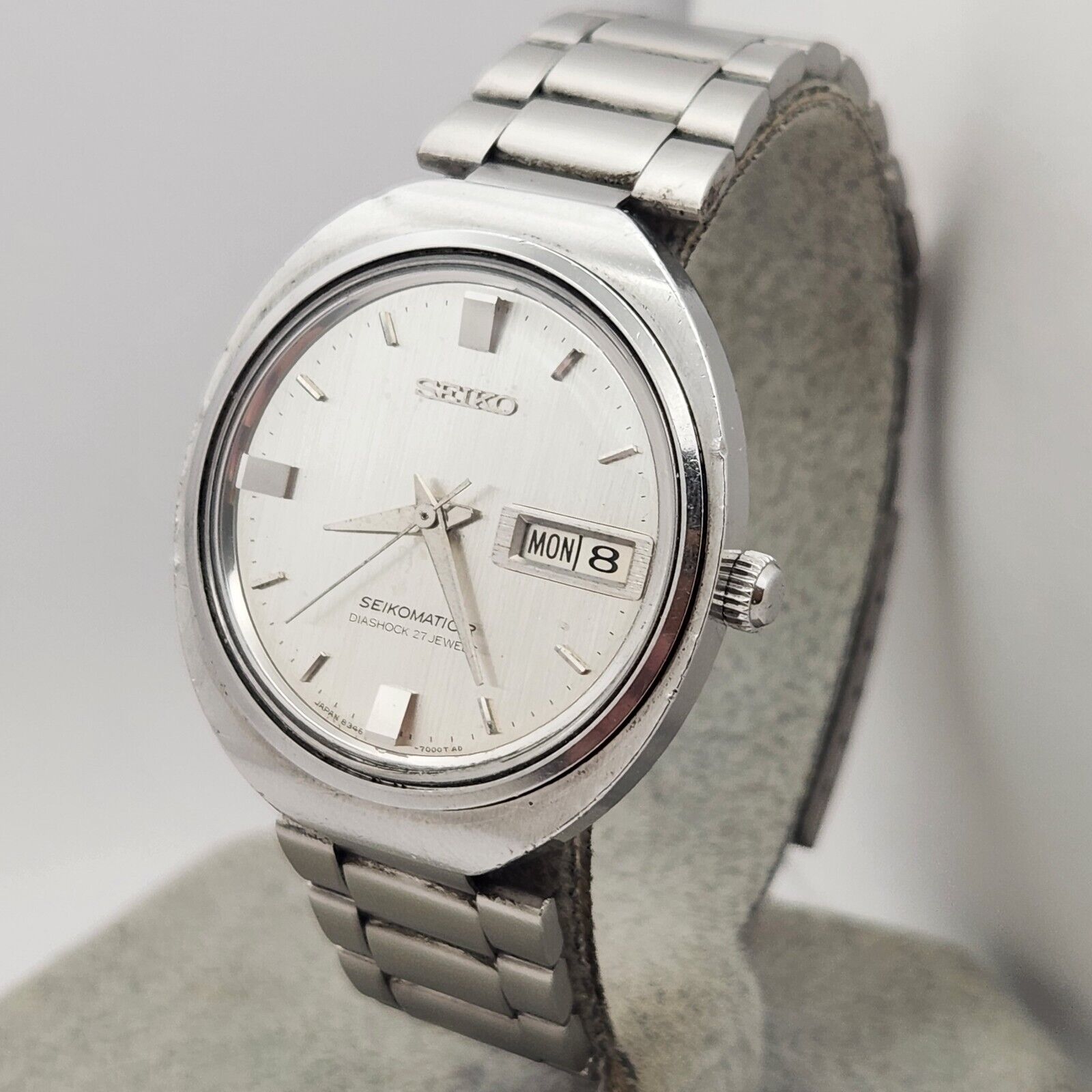 Vintage SEIKO 8346-7000 men