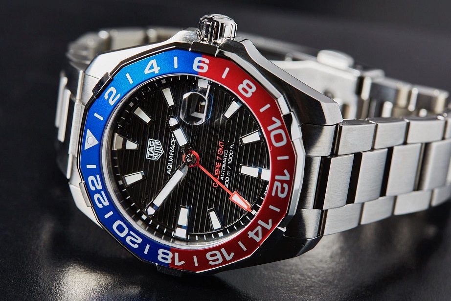 Tag heuer aquaracer clearance calibre 7 gmt review