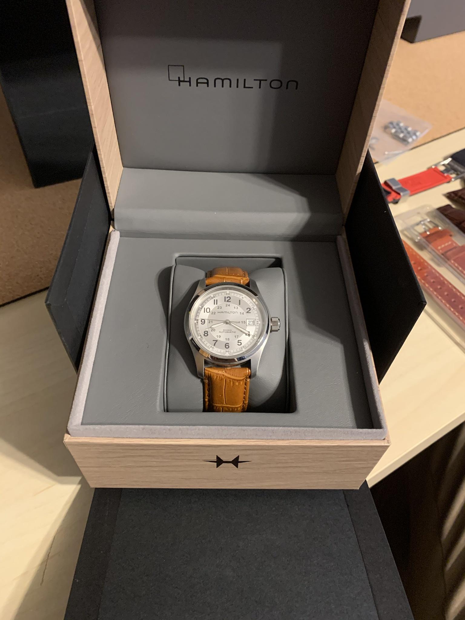 Hamilton Khaki Field H70455553 w/ Strapcode Jubilee WatchCharts