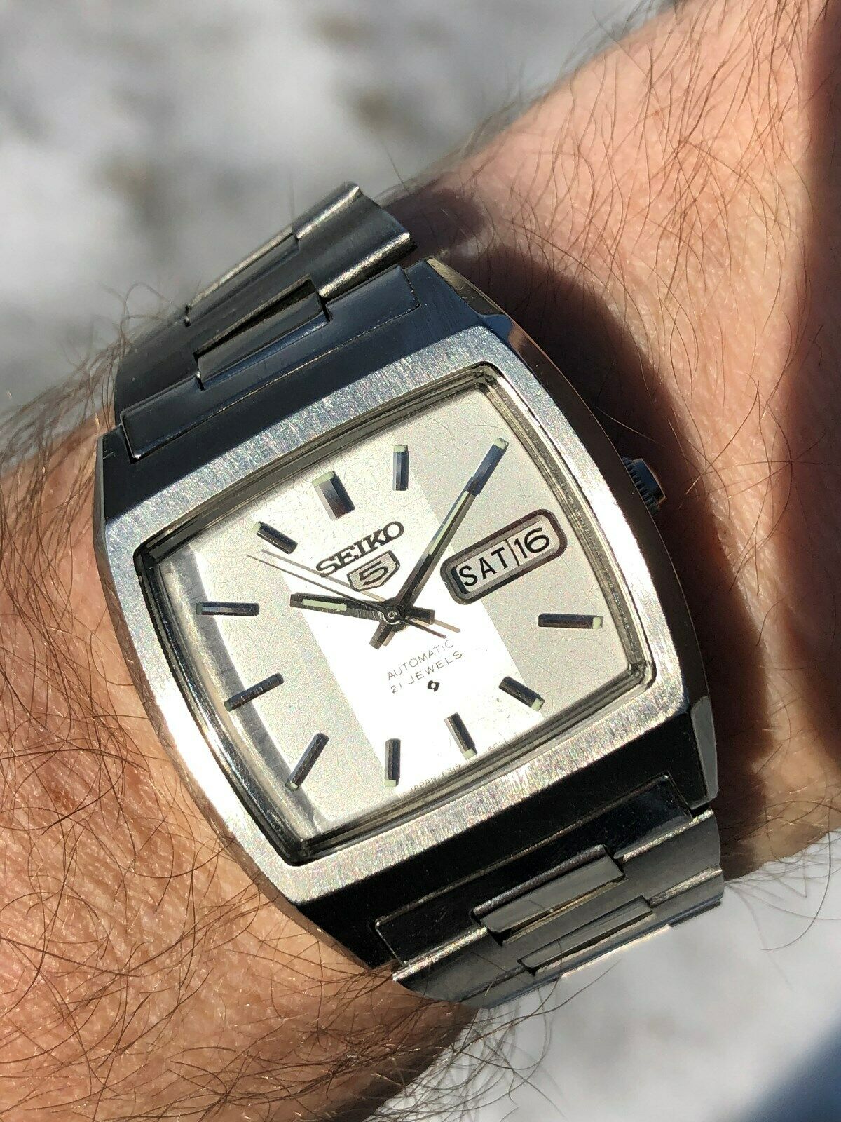 Vintage Seiko 6319 5021 silver textured dial day/date English