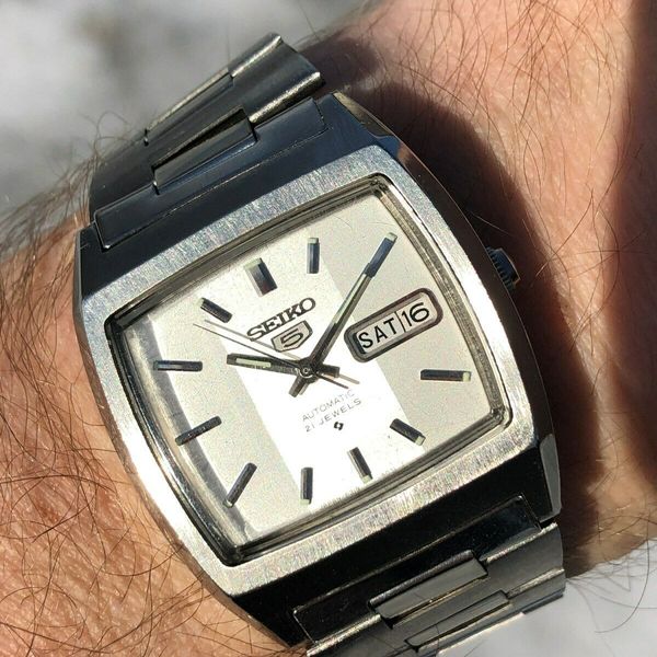 Vintage Seiko 6319 5021 silver textured dial day/date English