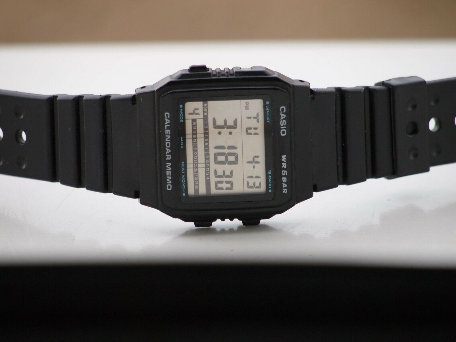 Vintage Rare Casio Calendar Memo watch, ref. 551 W49, Alarm Timer 
