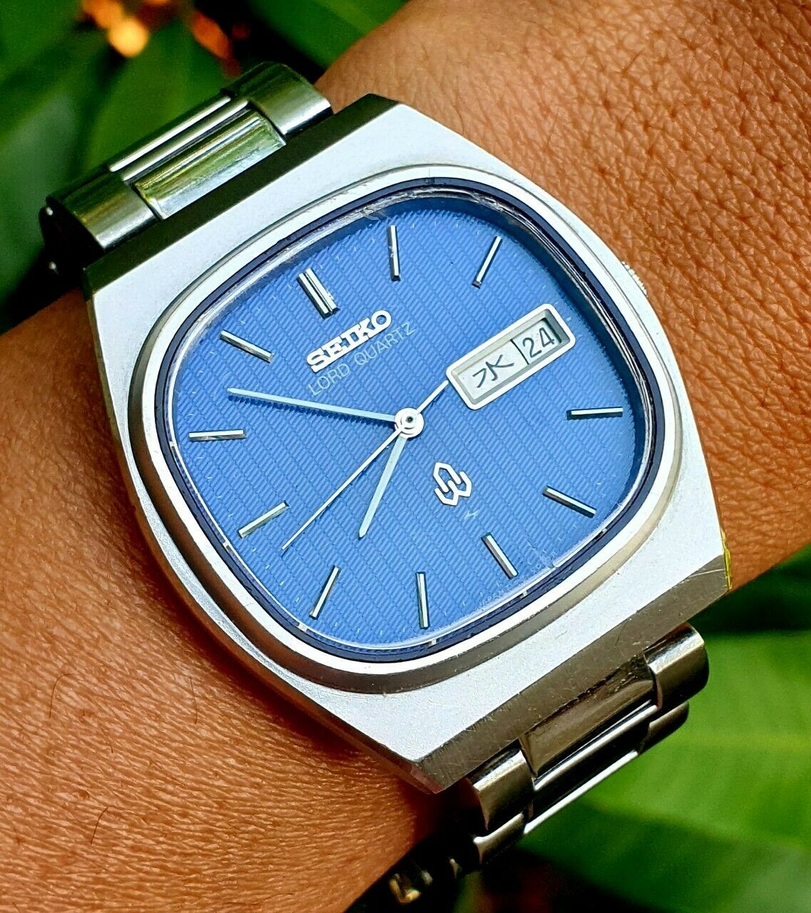 Seiko Lord Quartz 7143-5010 Kanji Day Date Mens Vintage March 1987