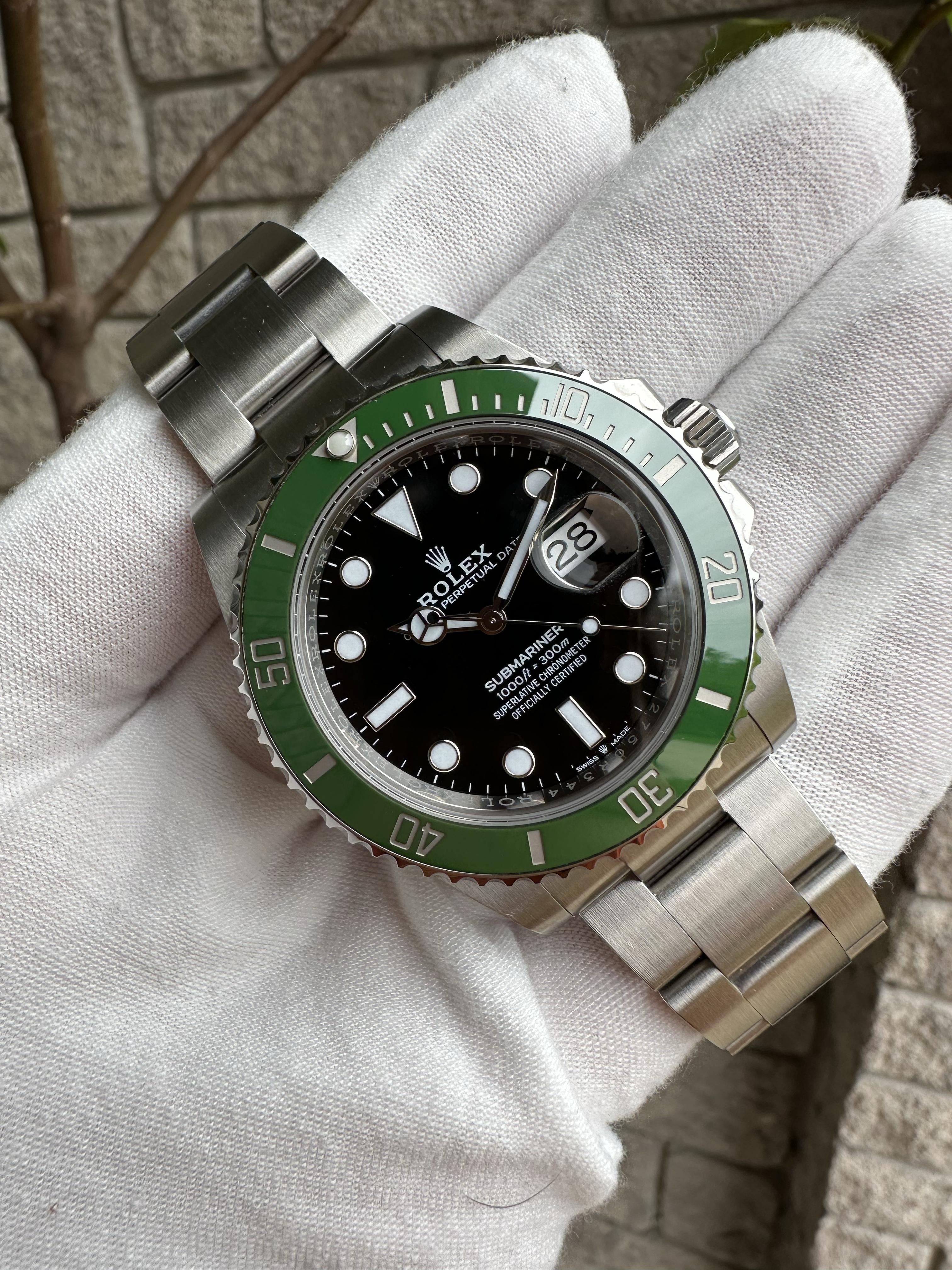 NIB 2023 Rolex Ref. 126610LV Submariner, MK2