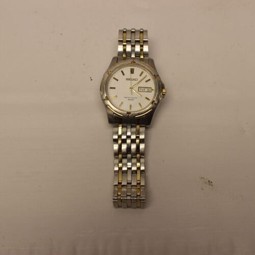 Vintage Seiko Water Resistant St Steel Base Metal Bezel Watch for