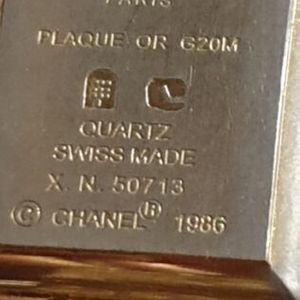 CHANEL, watch, golden plaque stainless steel, 20x25 mm