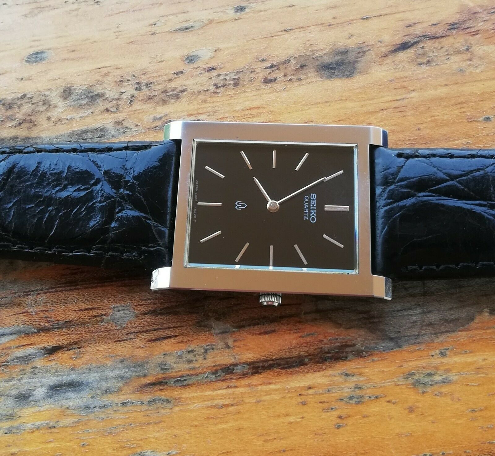 Men's Vintage Seiko Quartz JDM 6020 5200 August 1979 Dress Watch