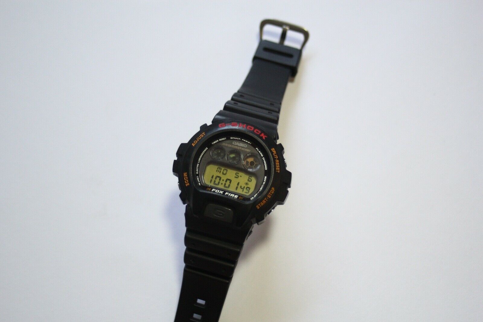 WATCH CASIO G-SHOCK WRIST HAND WATCH 1289 DW-6900 FOX FIRE