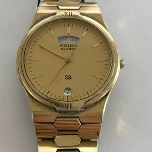 Vintage 1987 Seiko Quartz Mens Watch Stainless S2 Date and Day Gold Tone  Working | WatchCharts